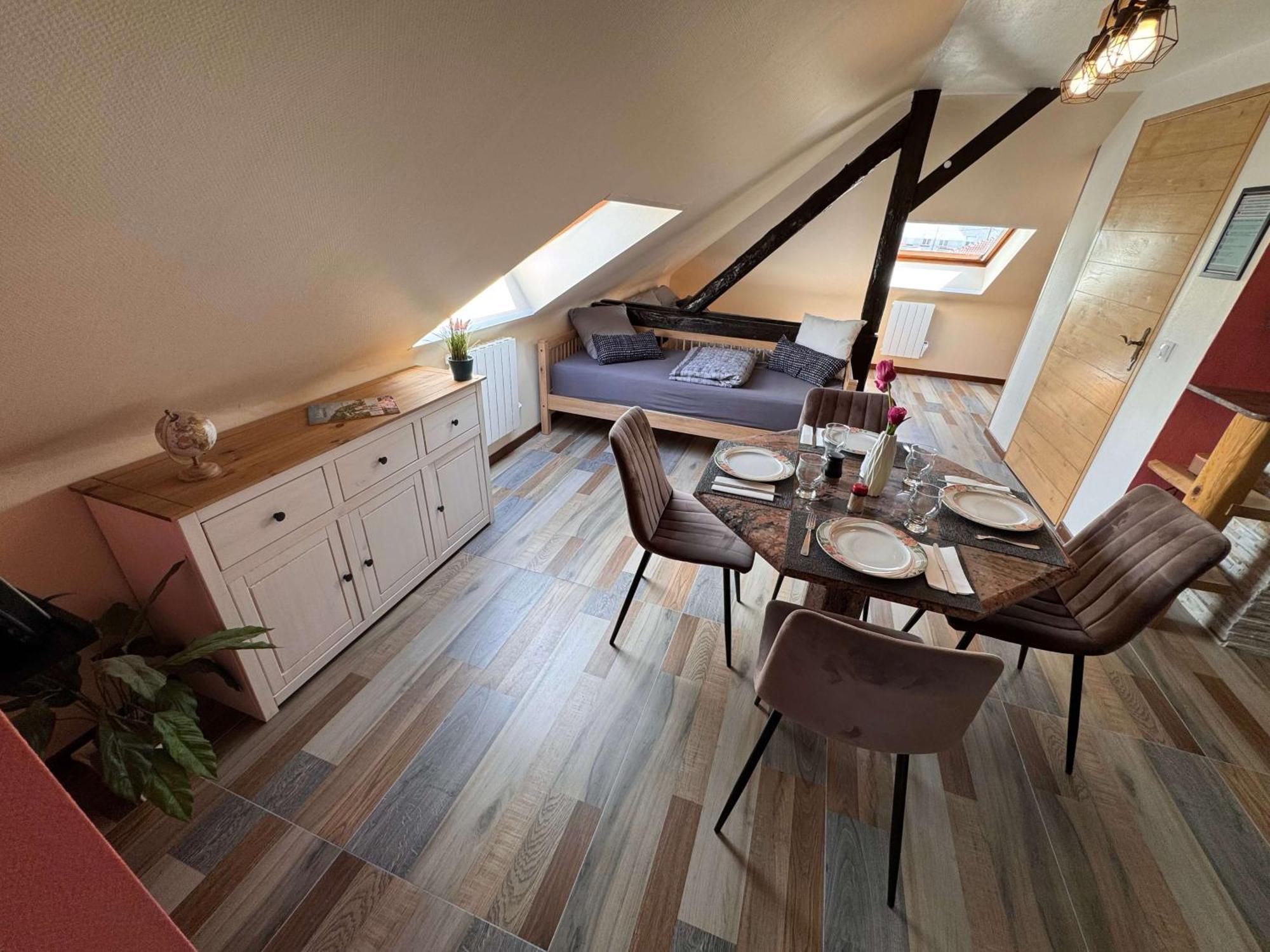 Private & Comfortable Apartments Puttelange-aux-Lacs Eksteriør billede